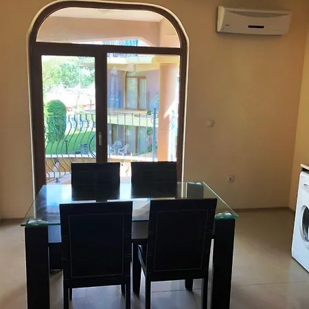 Vip In Garden Lägenhet *