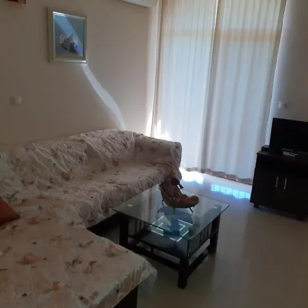 Vip In Garden Lägenhet