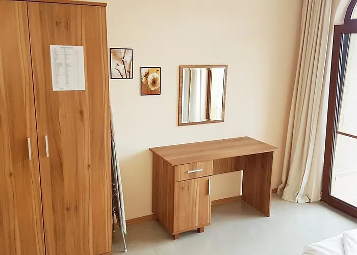 Vip In Garden Sozopol