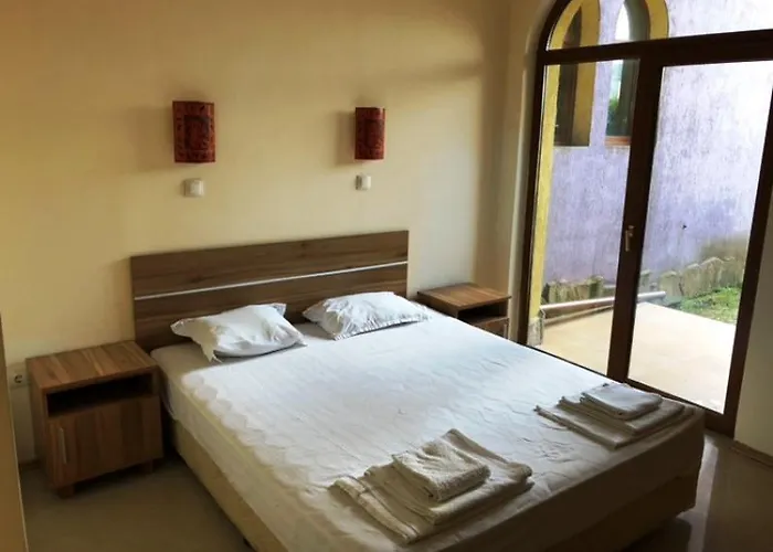 Vip In Garden Appartement Sozopol